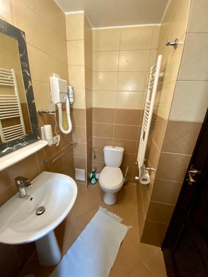 Pensiune Muntii Aninei Anina Bagian luar foto